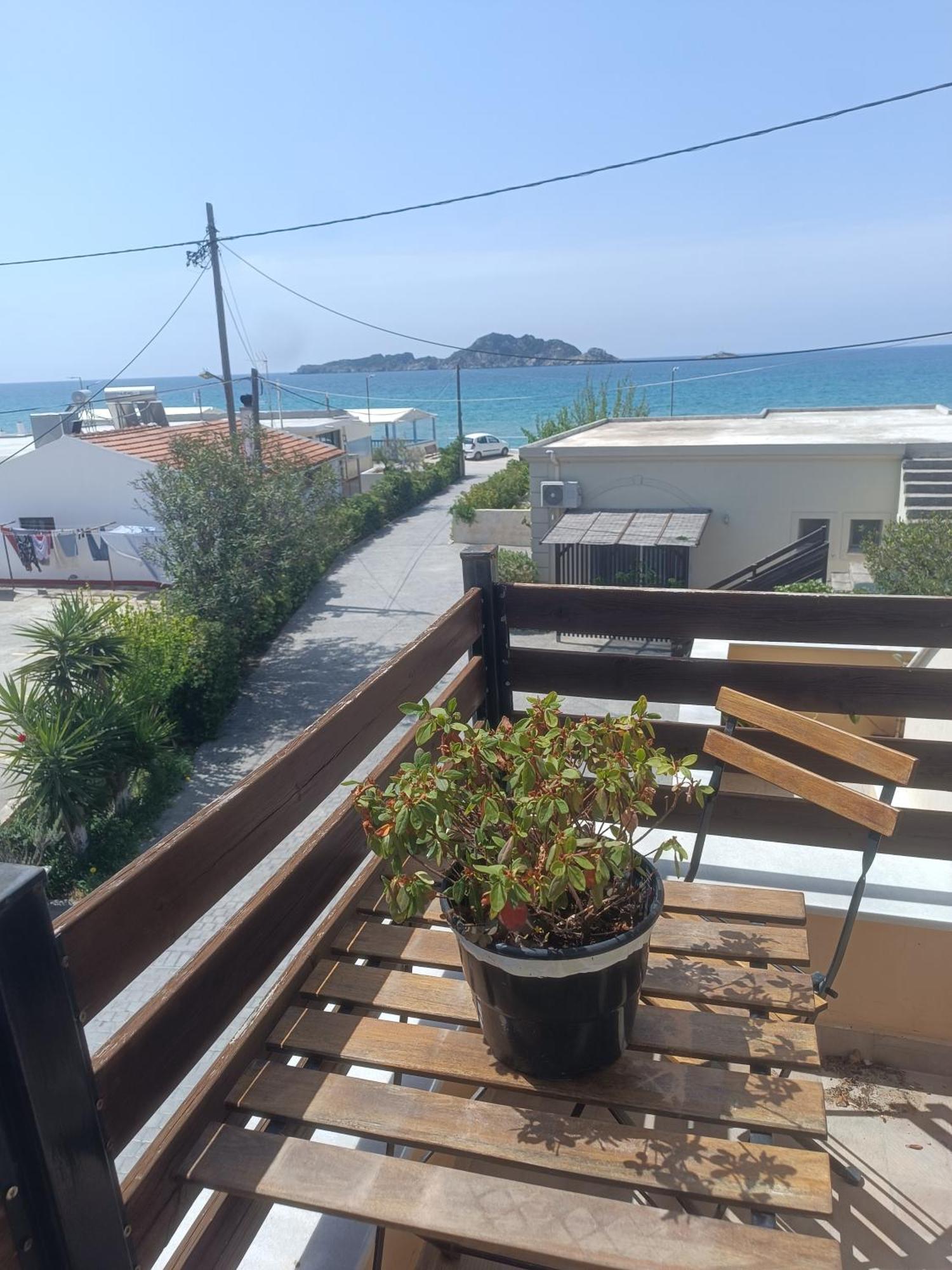 Ayerina First Floor Apartment Arillas  Extérieur photo
